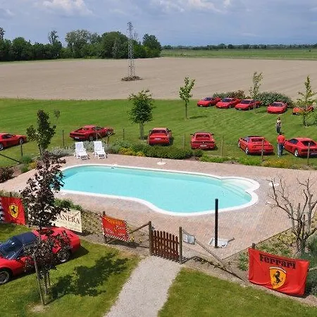 Agriturismo Zorz مزرعة للإقامة *